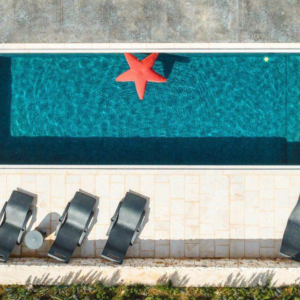 Realizzazione piscine residenziali di ogni forma, dimensione e materiali di alta qualit&agrave;.
